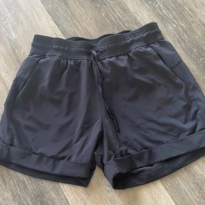 Lululemon Black Spring Break Away Short